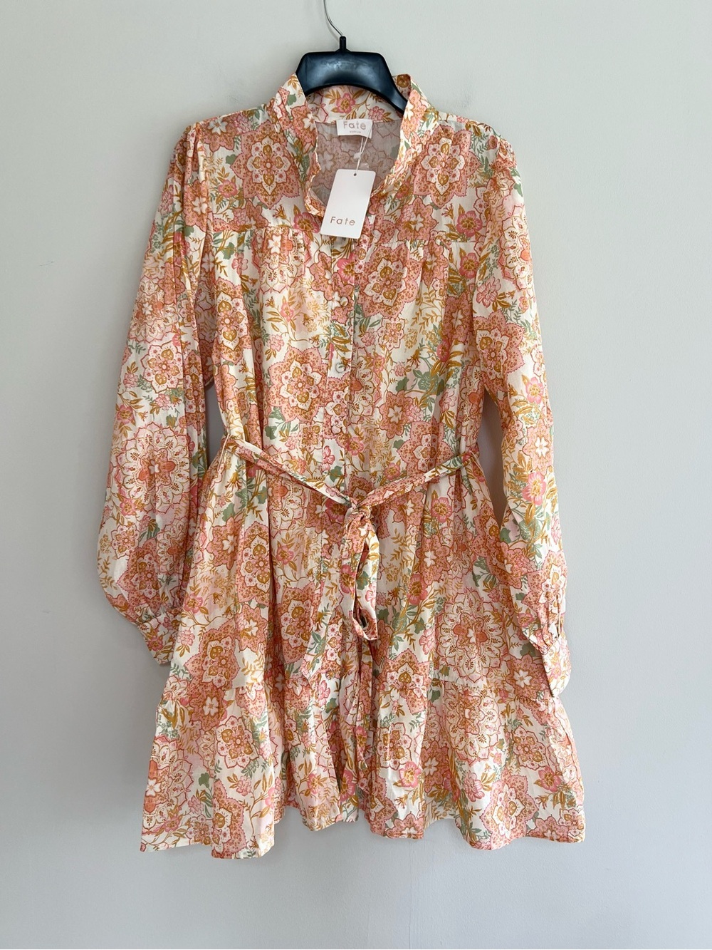 Fate NWT Antonia Floral Button Front Long Sleeved Cotton Tie Waist Mini Dress, M